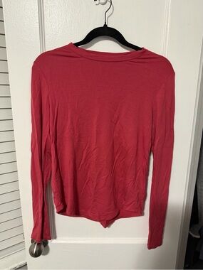 lululemon athletica Long Sleeve Crewneck Top - Red